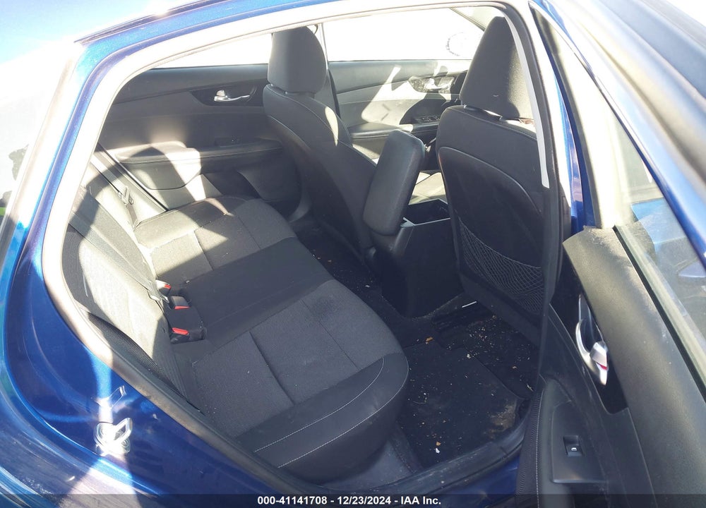 2019 KIA FORTE S VIN: 3KPF34AD5KE015307