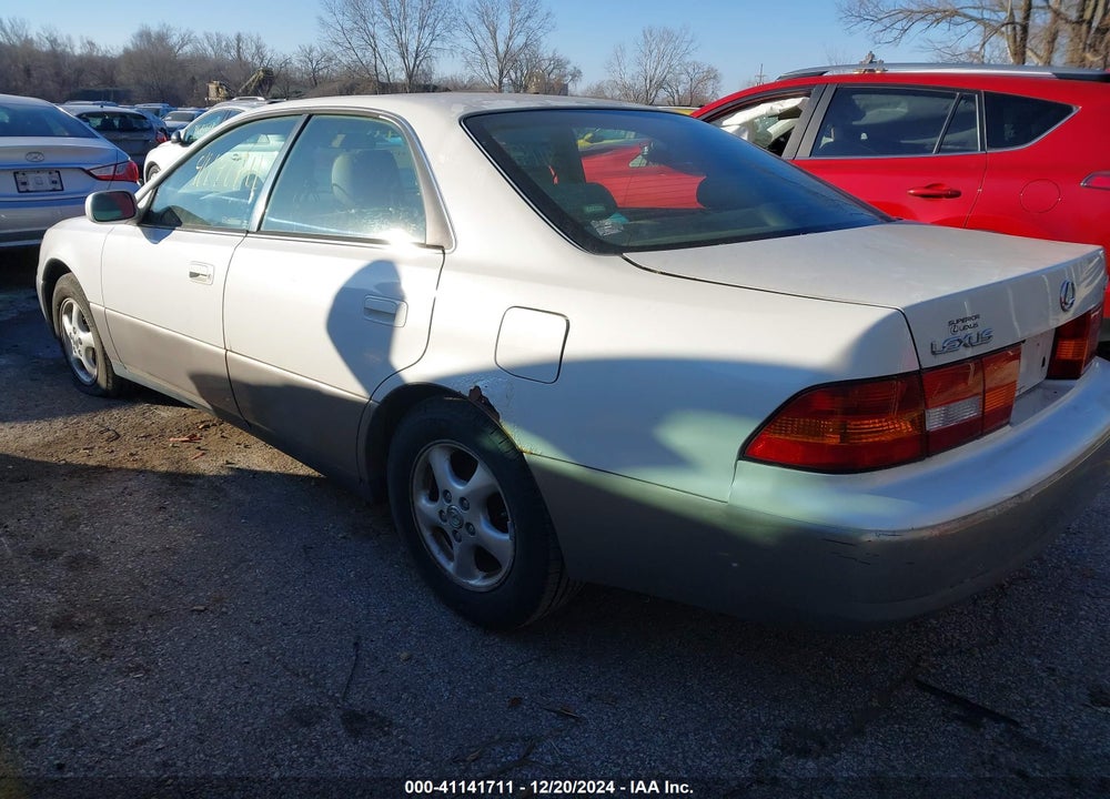 1998 LEXUS ES 300 VIN: JT8BF28G4W5043786