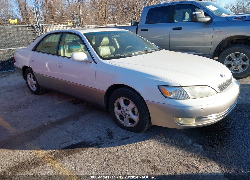 1998 LEXUS ES 300 VIN: JT8BF28G4W5043786