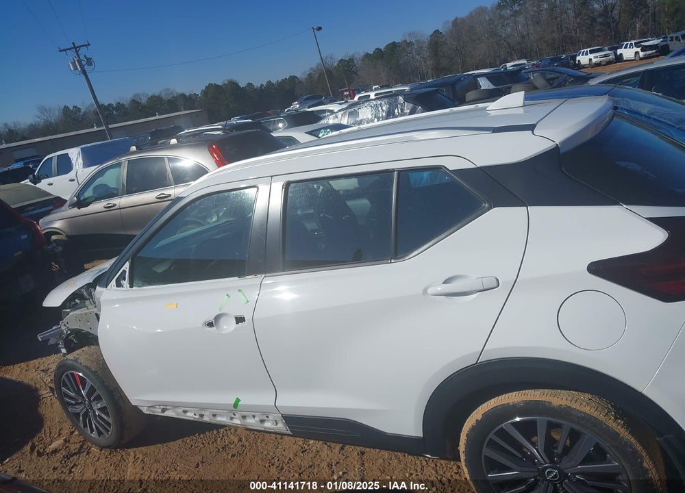 2022 NISSAN KICKS SV XTRONIC CVT VIN: 3N1CP5CV1NL497621