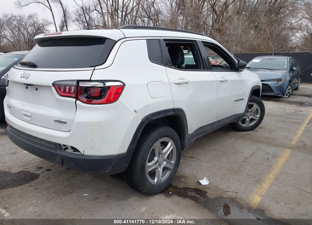 2024 JEEP COMPASS LATITUDE 4X4 VIN: 3C4NJDBN8RT605192