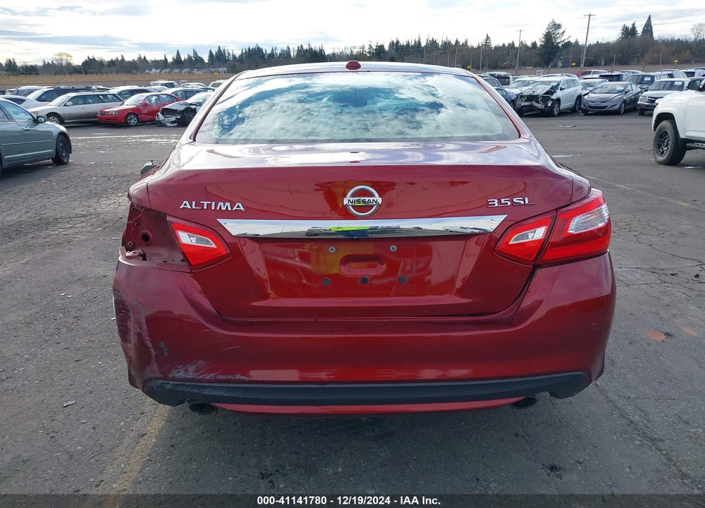 2017 NISSAN ALTIMA VIN: 1N4BL3AP4HC260558
