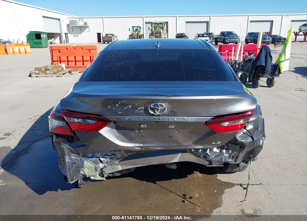 2021 TOYOTA CAMRY VIN: 4T1C11AKXMU593652