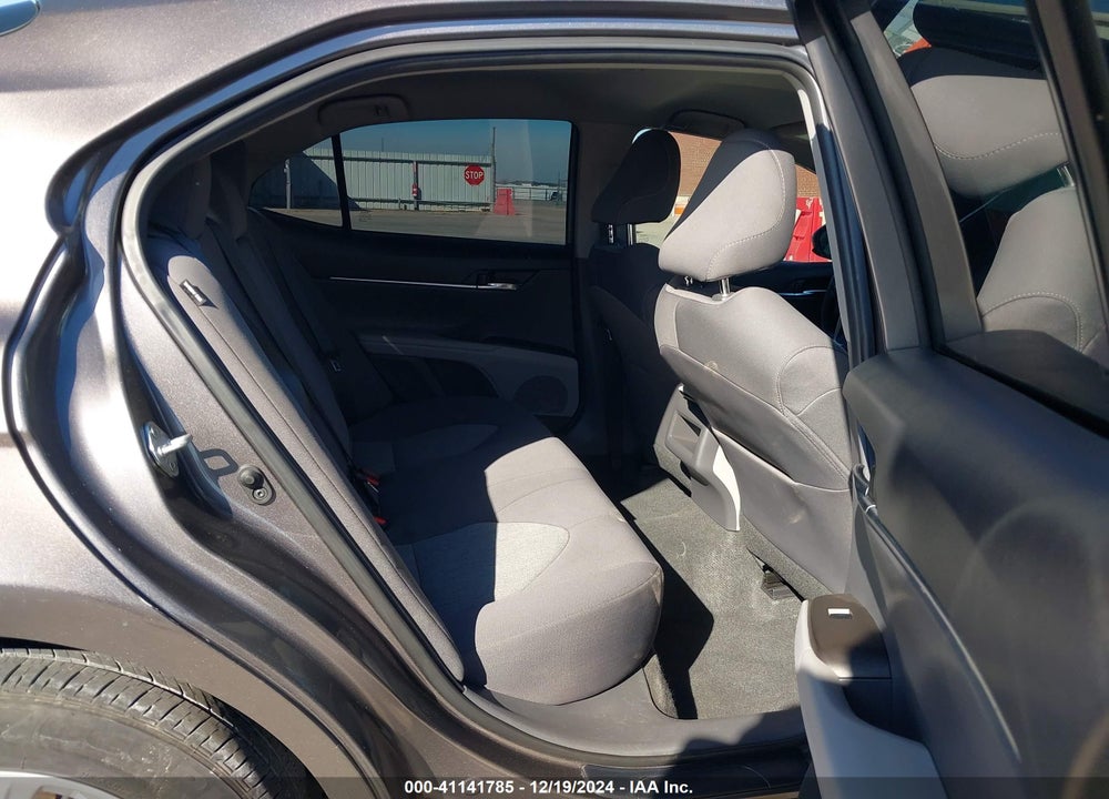 2021 TOYOTA CAMRY VIN: 4T1C11AKXMU593652