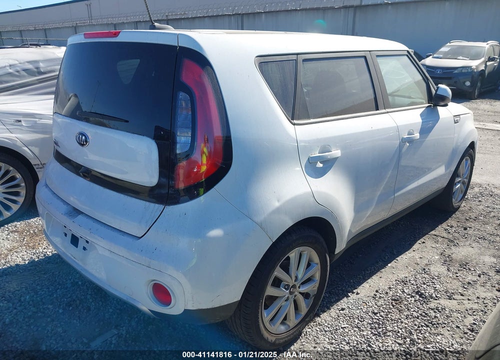 2018 KIA SOUL VIN: KNDJP3A51J7526447