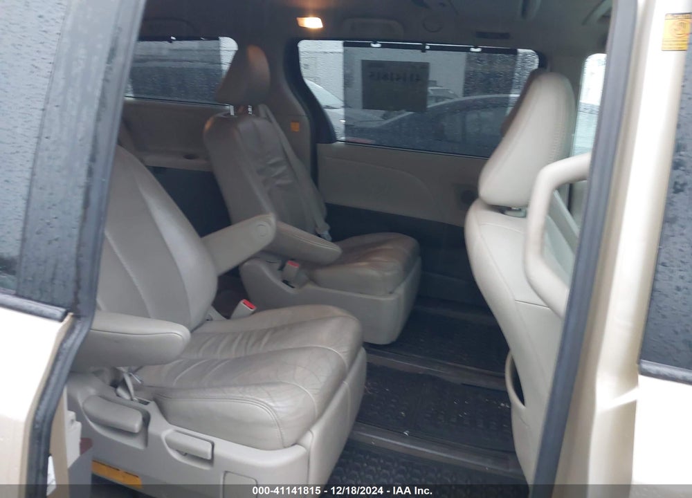 2012 TOYOTA SIENNA XLE 7 PASSENGER VIN: 5TDDK3DC0CS036483