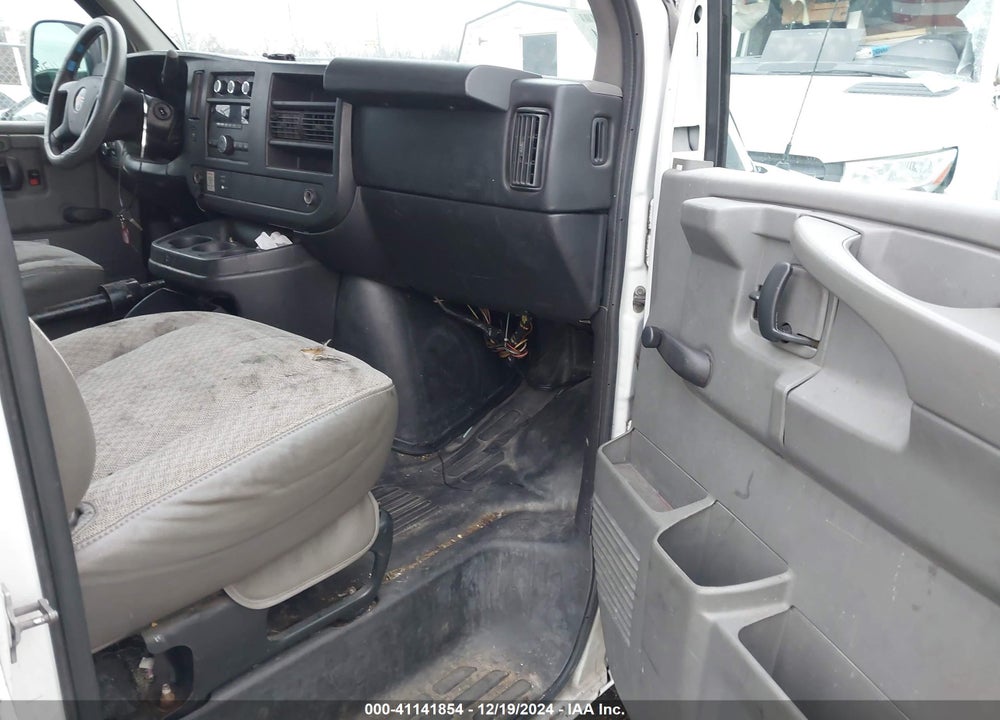 2010 GMC SAVANA 3500 WORK VAN VIN: 1GT2GUBG9A1172769