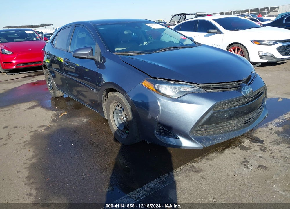 2018 TOYOTA COROLLA LE VIN: 2T1BURHE3JC054529