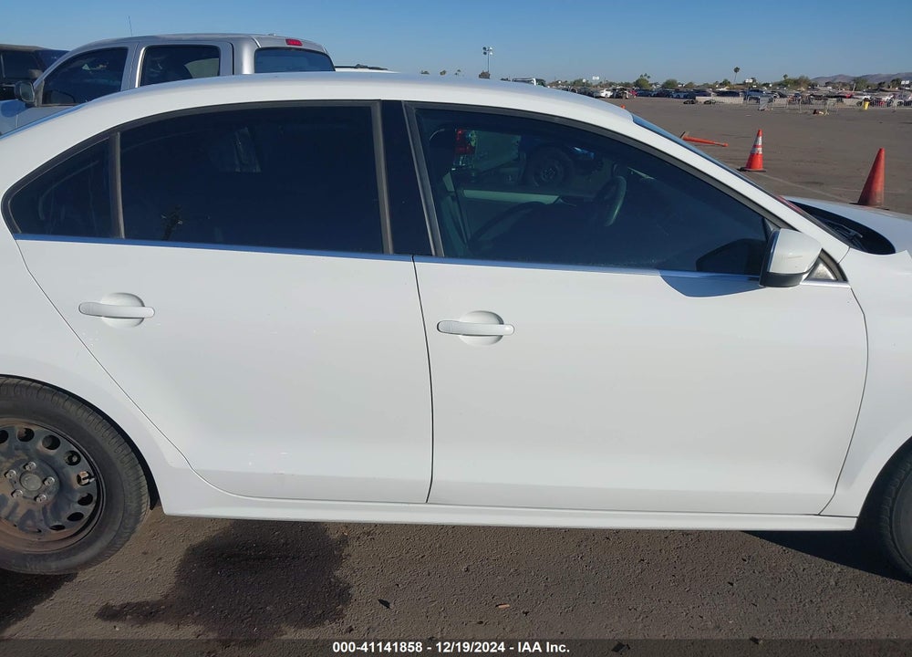 2017 VOLKSWAGEN JETTA 1.4T S VIN: 3VW2B7AJXHM216561