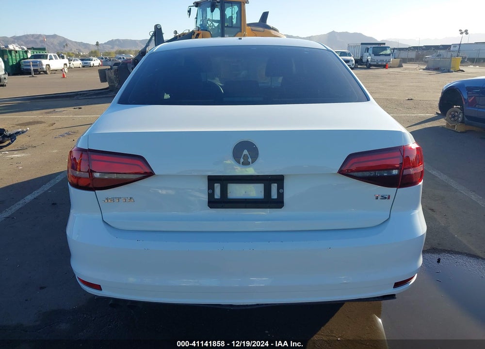 2017 VOLKSWAGEN JETTA 1.4T S VIN: 3VW2B7AJXHM216561