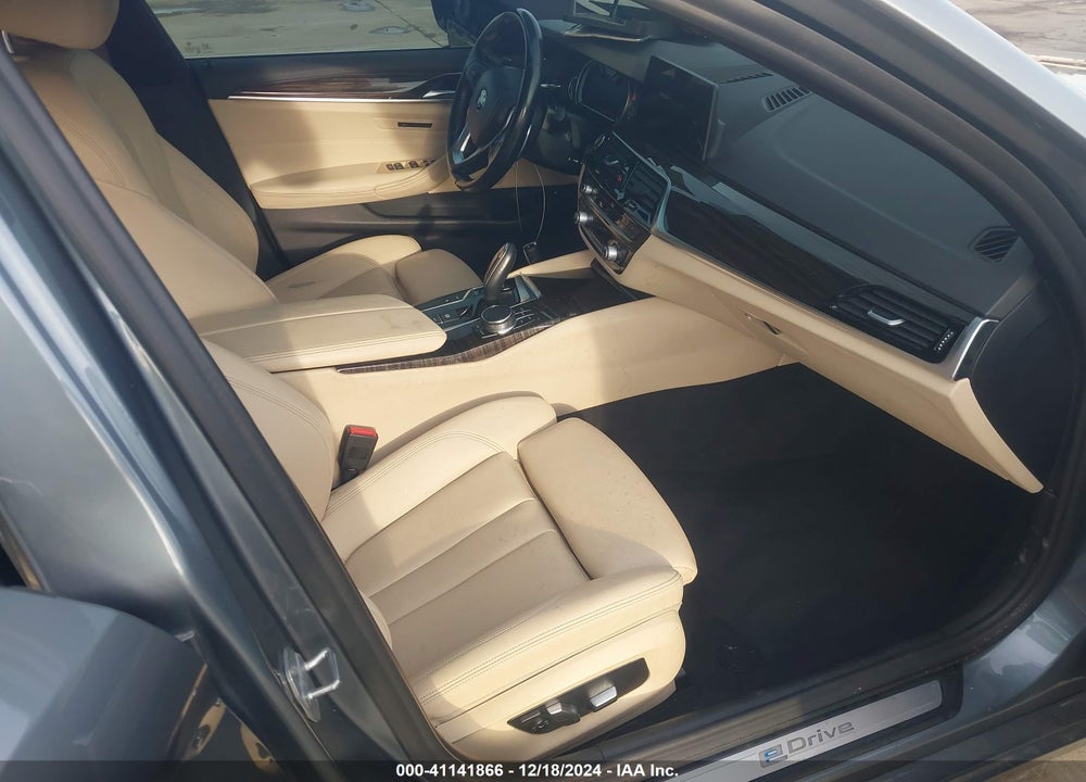 2018 BMW 530E VIN: WBAJA9C59JB251650