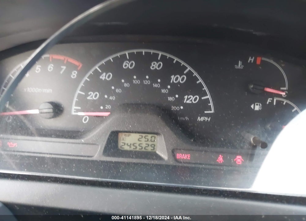2005 MITSUBISHI LANCER ES VIN: JA3AJ26E65U054529