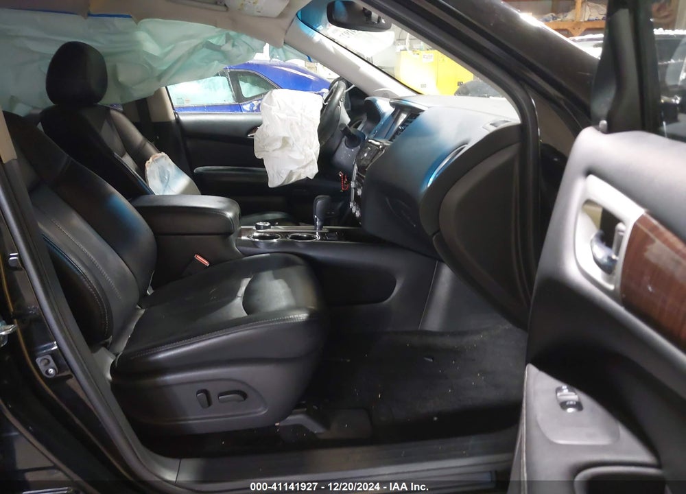 2015 NISSAN PATHFINDER SL VIN: 5N1AR2MM8FC685676