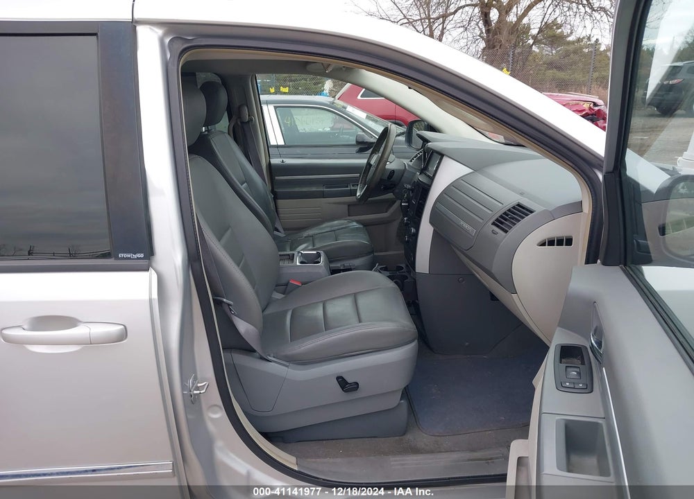 2008 DODGE GRAND CARAVAN SXT VIN: 1D8HN54P98B179875