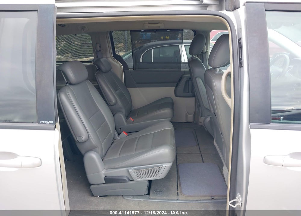 2008 DODGE GRAND CARAVAN SXT VIN: 1D8HN54P98B179875