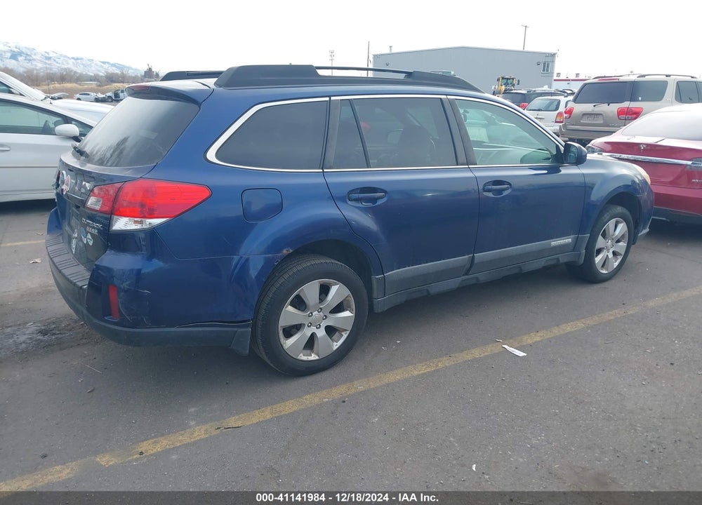 2010 SUBARU OUTBACK 2.5I PREMIUM VIN: 4S4BRBCC8A3376392