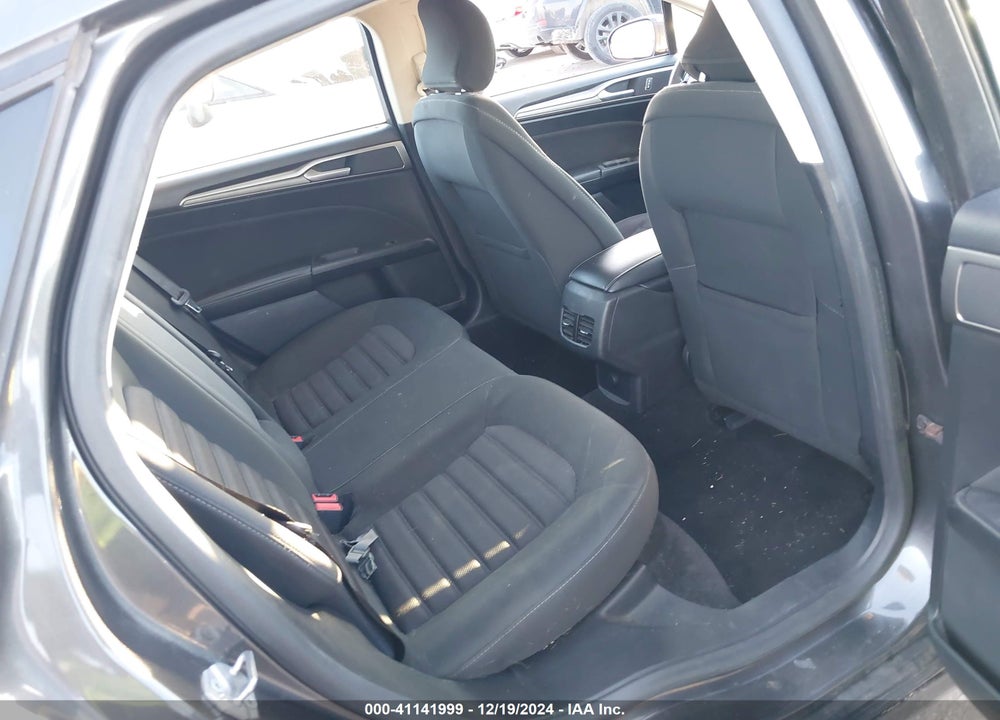 2018 FORD FUSION SE VIN: 3FA6P0HD6JR144866
