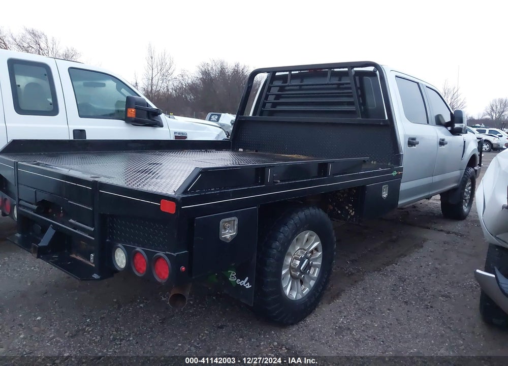 2017 FORD F-350 XL VIN: 1FT8W3B62HEC68289