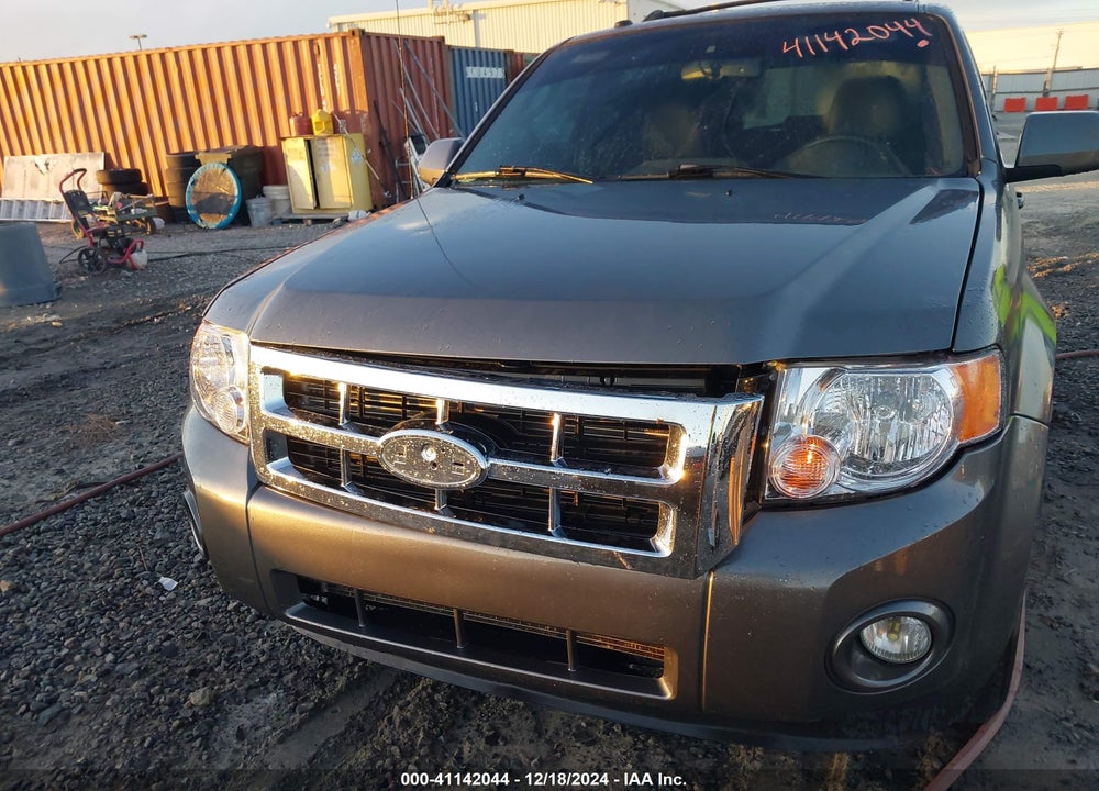2011 FORD ESCAPE LIMITED VIN: 1FMCU0E72BKB00028