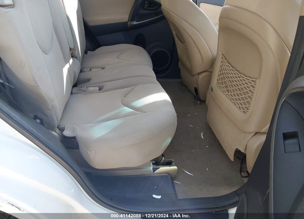 2011 TOYOTA RAV4 VIN: 2T3ZF4DV8BW081055