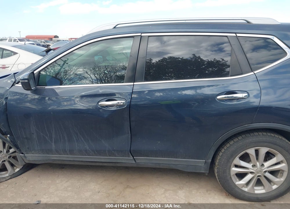 2016 NISSAN ROGUE SV VIN: 5N1AT2MT0GC882366