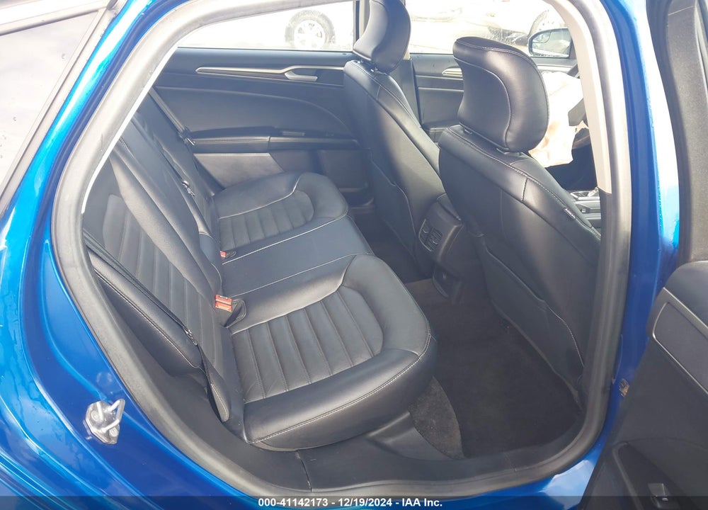 2018 FORD FUSION SE VIN: 3FA6P0HD8JR210852