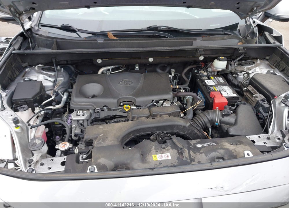 2021 TOYOTA RAV4 XLE VIN: JTMW1RFV6MD067019