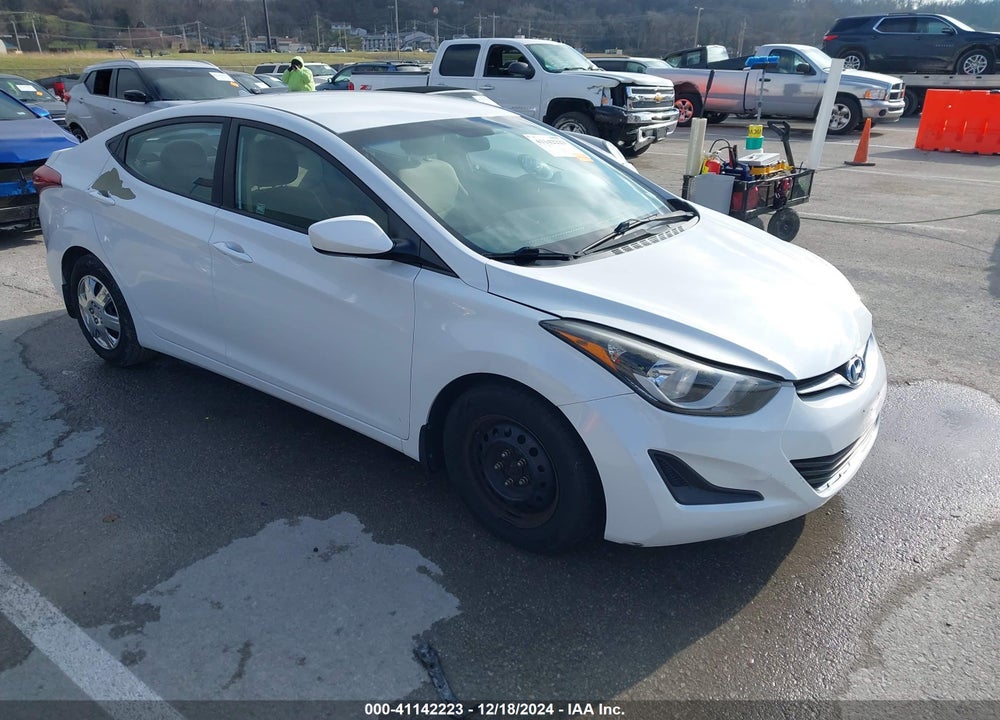 2016 HYUNDAI ELANTRA SE VIN: 5NPDH4AE5GH797354