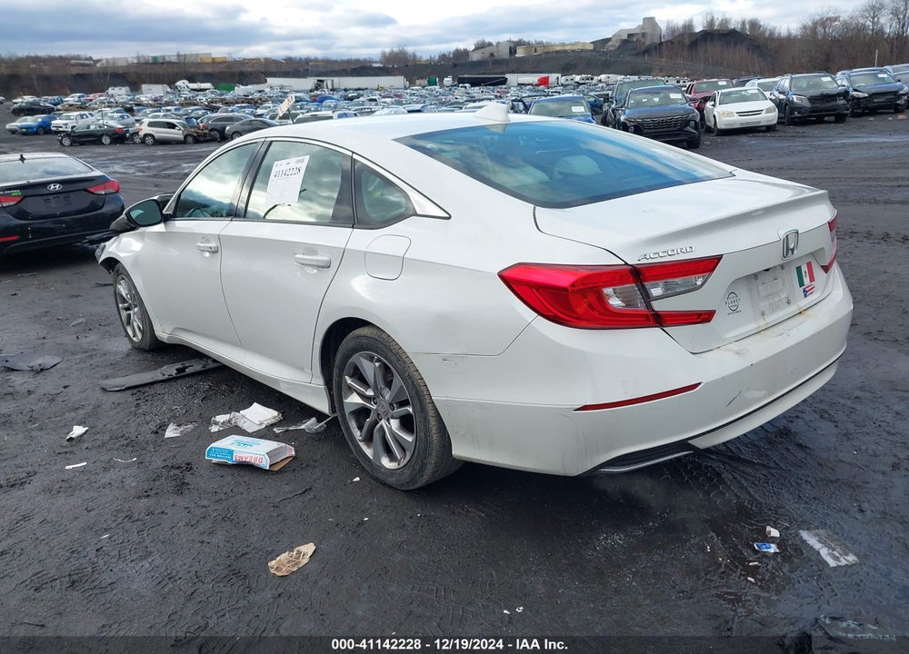 2018 HONDA ACCORD LX VIN: 1HGCV1F10JA026552