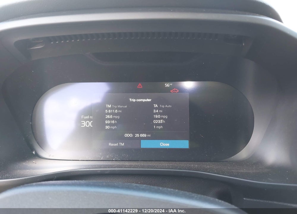 2023 VOLVO XC40 B5 PLUS BRIGHT THEME VIN: YV4L12UN9P2910737