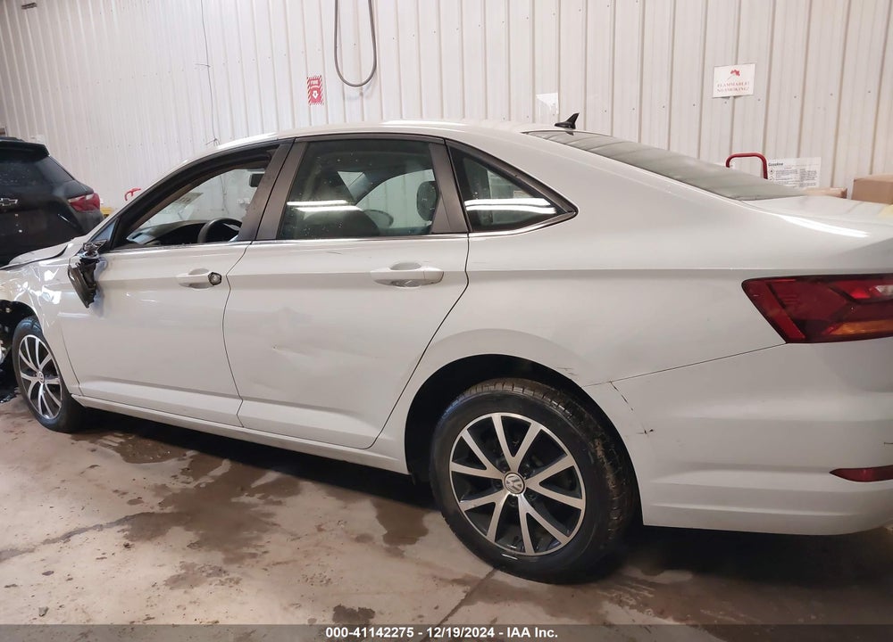 2019 VOLKSWAGEN JETTA 1.4T R-LINE/1.4T S/1.4T SE VIN: 3VWC57BU9KM074232