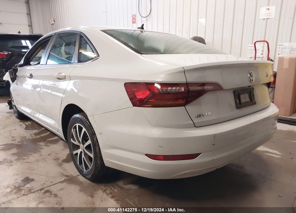 2019 VOLKSWAGEN JETTA 1.4T R-LINE/1.4T S/1.4T SE VIN: 3VWC57BU9KM074232