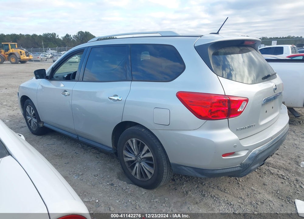 2018 NISSAN PATHFINDER VIN: 5N1DR2MN5JC605426
