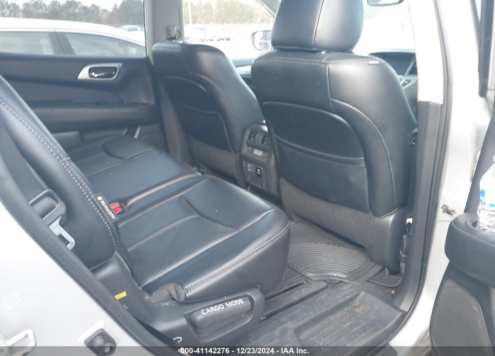 2018 NISSAN PATHFINDER VIN: 5N1DR2MN5JC605426