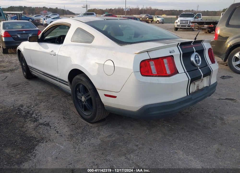 2010 FORD MUSTANG V6/V6 PREMIUM VIN: 1ZVBP8AN8A5156785