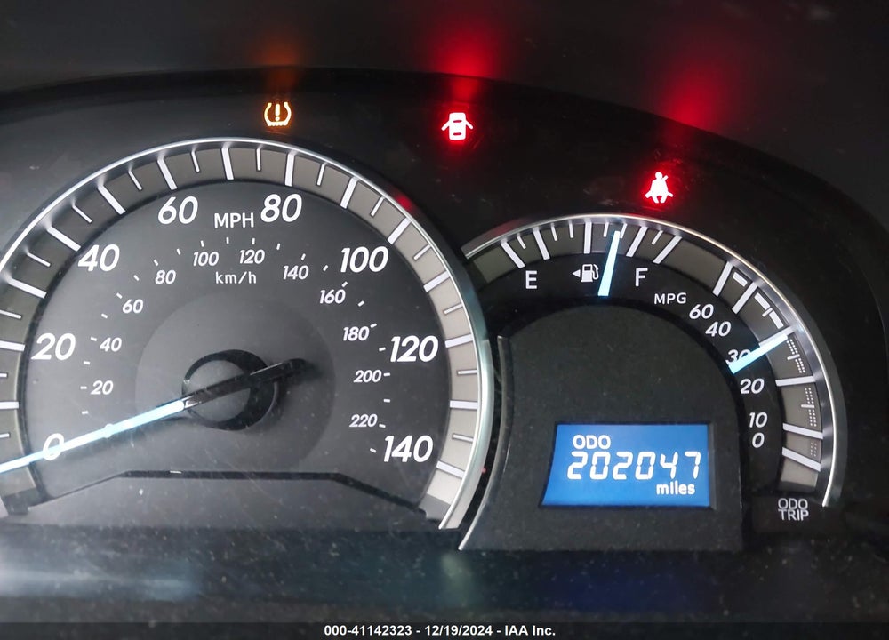 2012 TOYOTA CAMRY SE VIN: 4T1BF1FK2CU160170