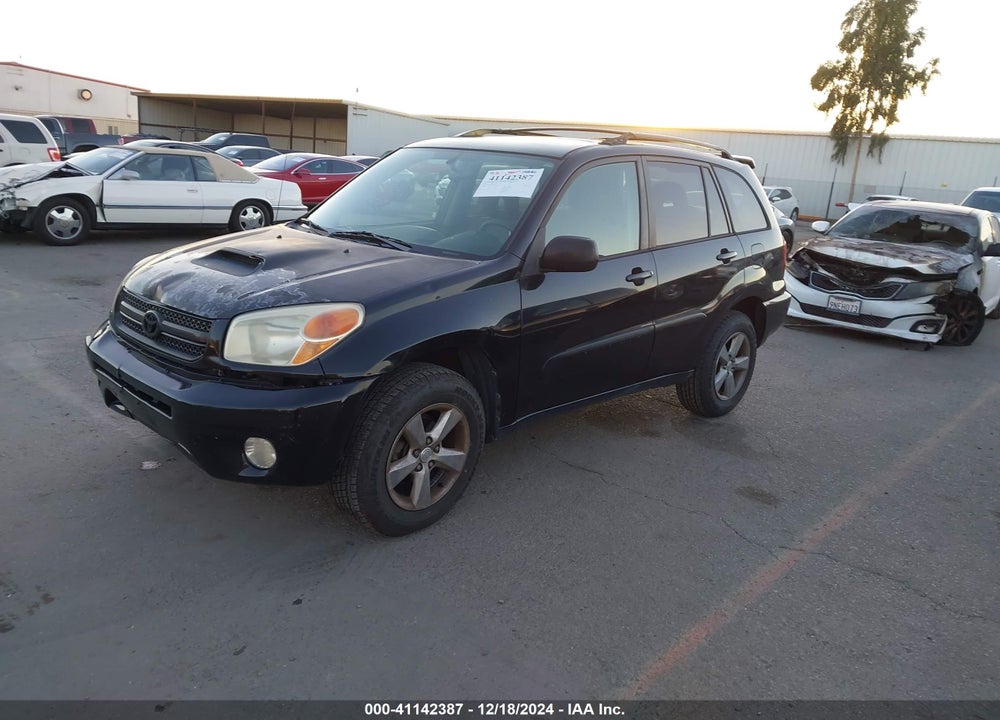 2005 TOYOTA RAV4 VIN: JTEGD20V350048458