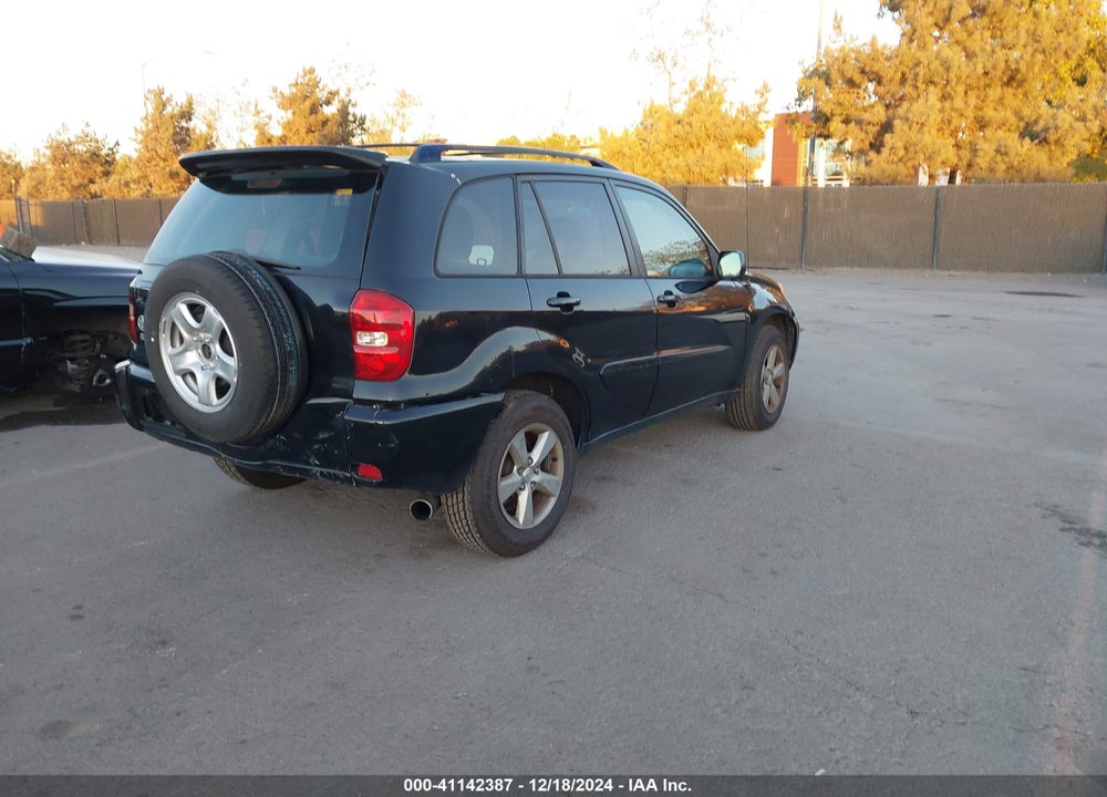 2005 TOYOTA RAV4 VIN: JTEGD20V350048458