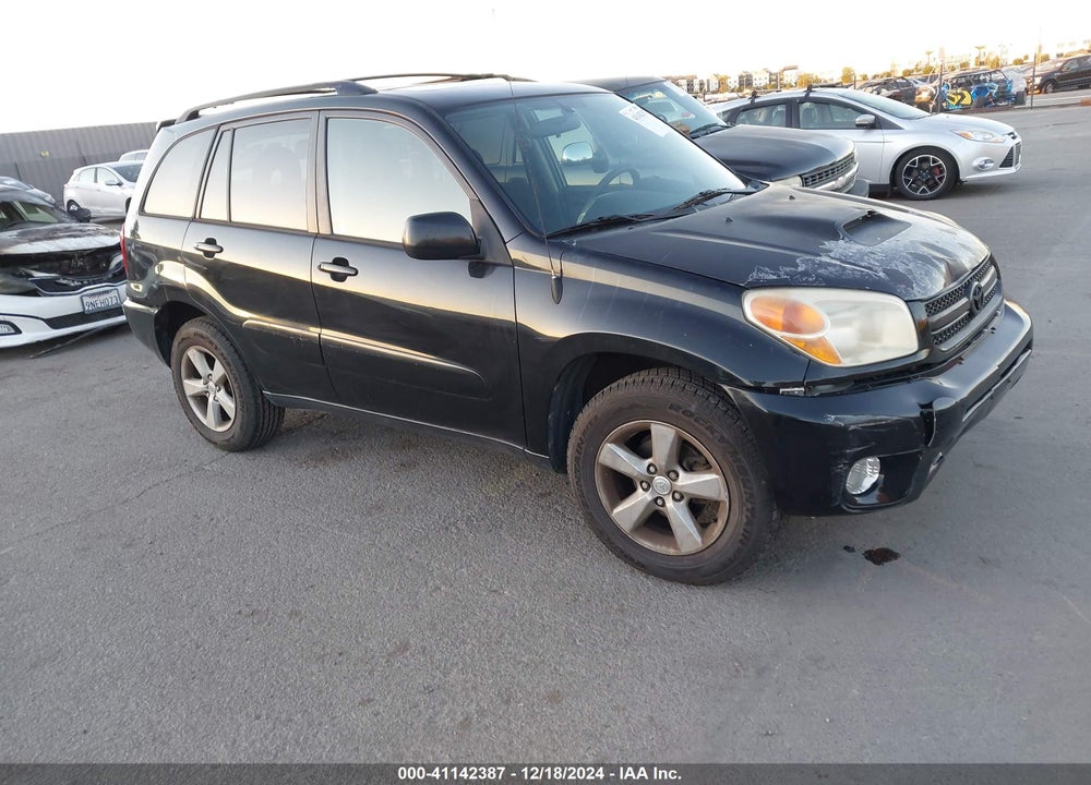 2005 TOYOTA RAV4 VIN: JTEGD20V350048458