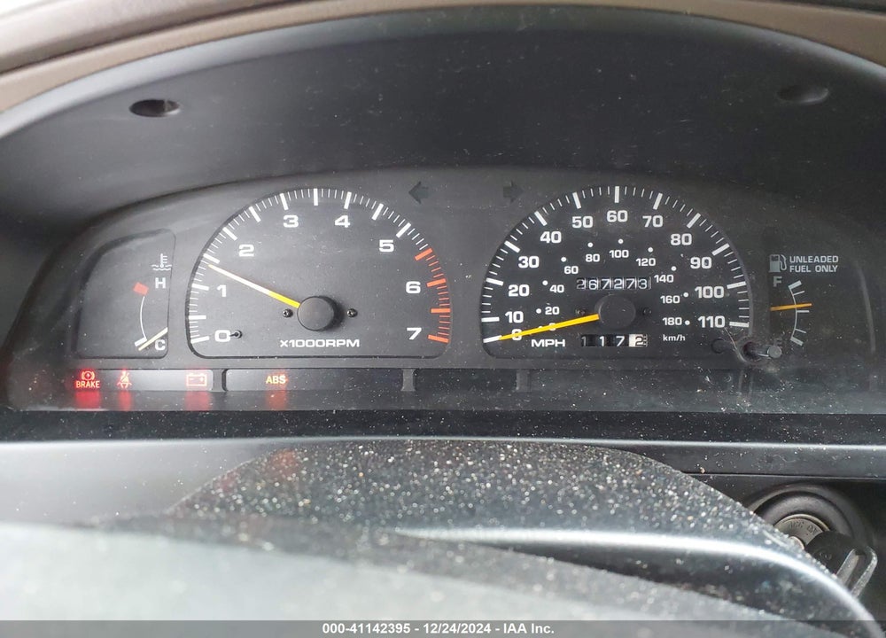 1997 TOYOTA 4RUNNER SR5 V6 LIMITED VIN: JT3HN87R1V9003679