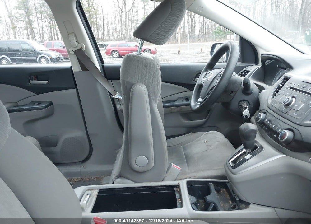 2014 HONDA CR-V LX VIN: 2HKRM4H33EH653496