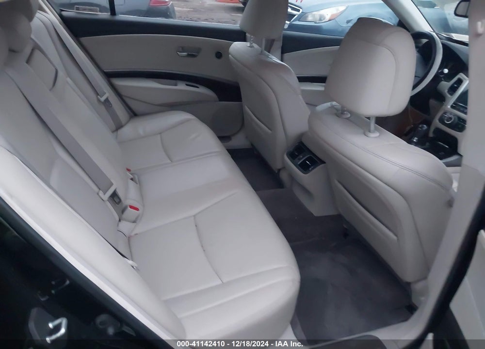 2014 ACURA RLX VIN: JH4KC1F58EC006870