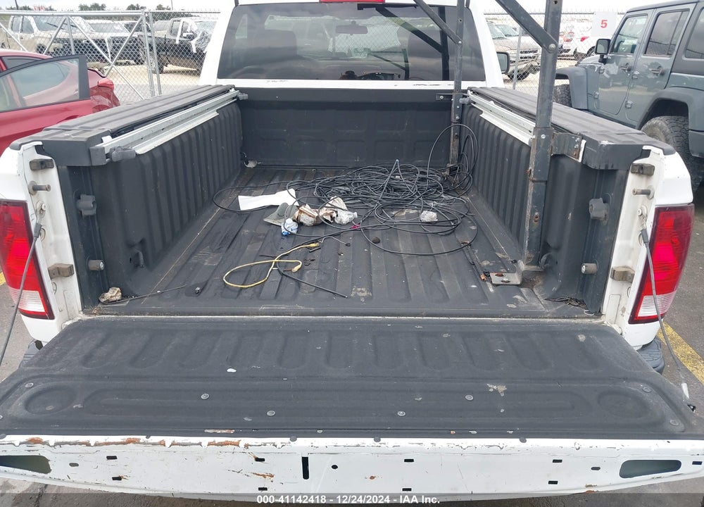 2012 RAM 1500 ST VIN: 3C6JD6AP6CG226915