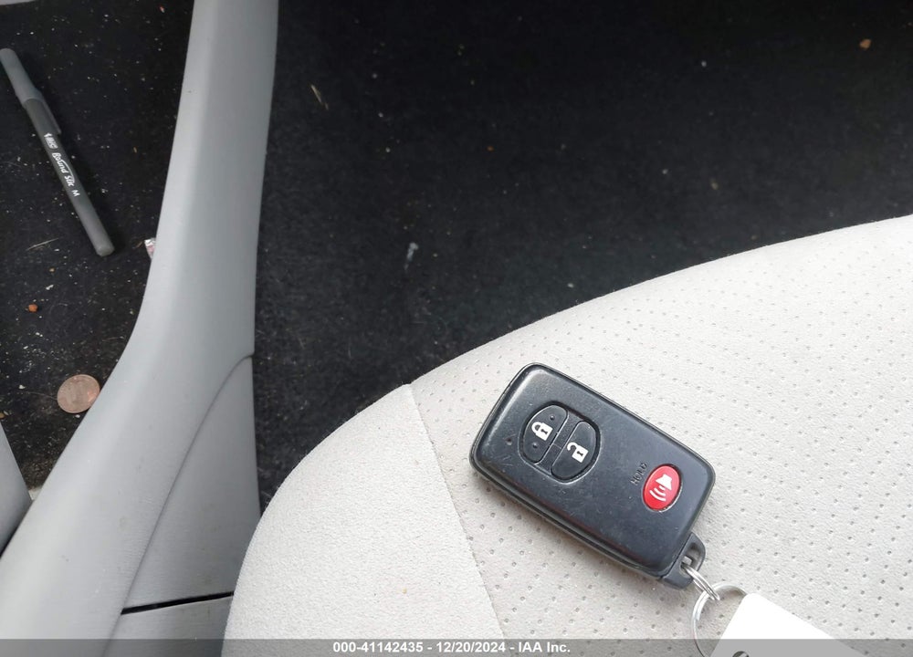 2015 TOYOTA PRIUS TWO VIN: JTDKN3DU1F1881433