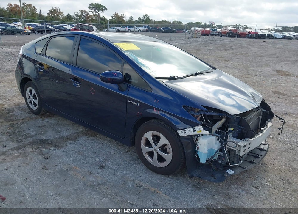 2015 TOYOTA PRIUS TWO VIN: JTDKN3DU1F1881433