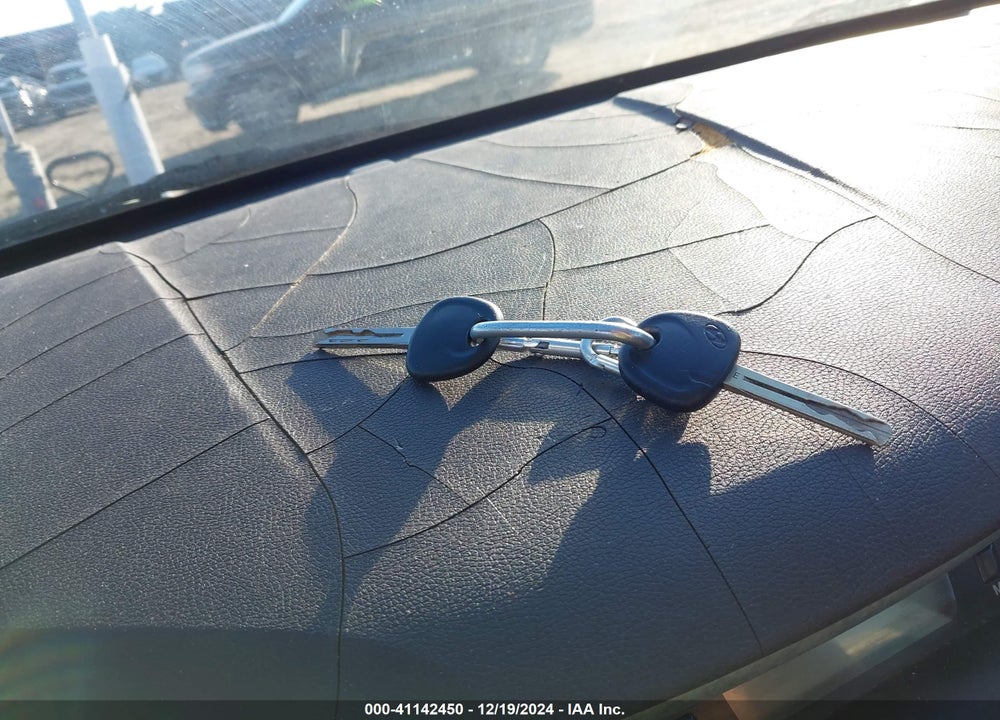 2013 HYUNDAI SONATA VIN: 5NPEB4AC3DH685488