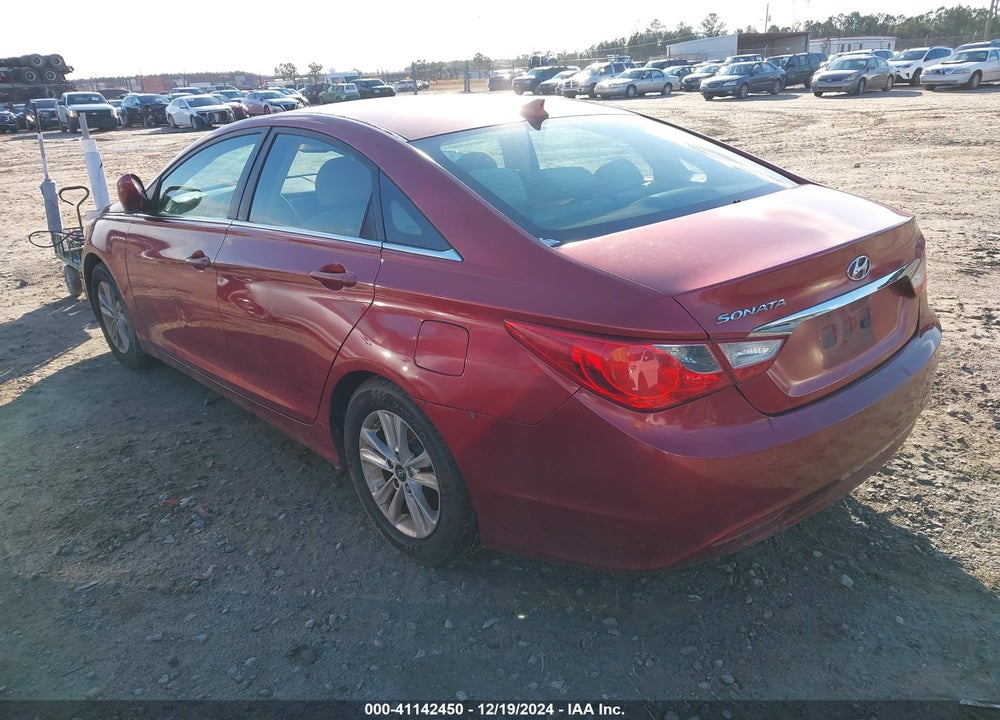 2013 HYUNDAI SONATA VIN: 5NPEB4AC3DH685488