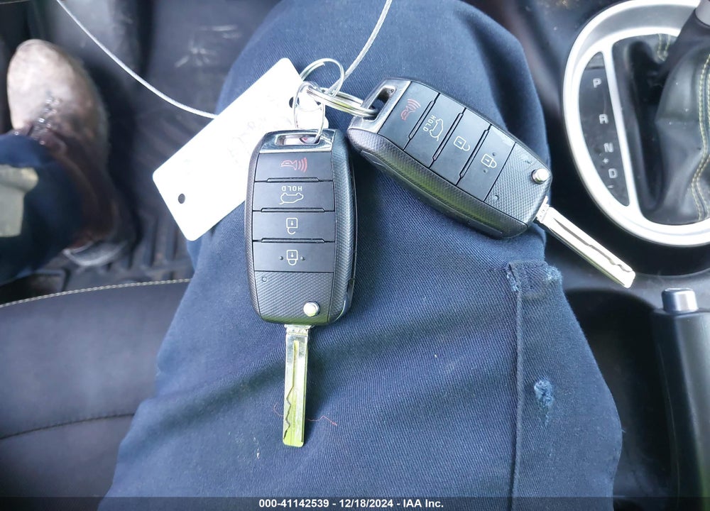 2016 KIA SOUL VIN: KNDJP3A52G7864769
