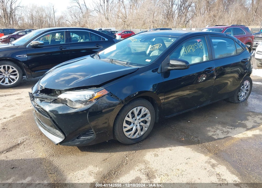 2018 TOYOTA COROLLA VIN: 5YFBURHE7JP808161