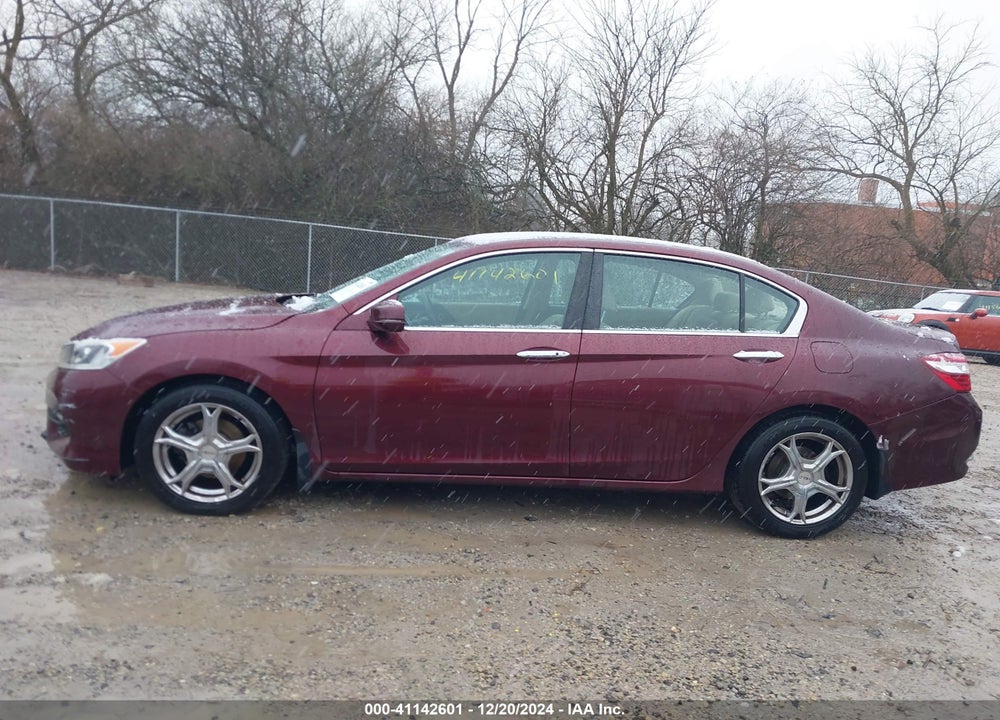 2016 HONDA ACCORD EX VIN: 1HGCR2F70GA062331